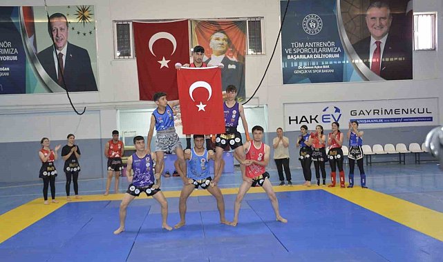 Besni'de 19 Mayıs coşkusu