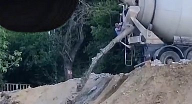 Betonu ormana boşalttı, suçüstü yakalandı