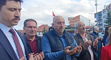 Bilecik Pazaryeri'nde hacı adayları uğurlandı