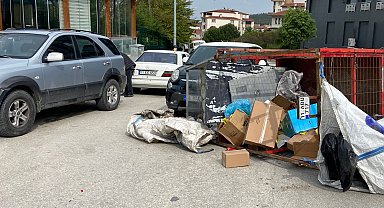 Bilecik'te seyir halinde devrilen motosiklet sürücüsü yaralandı