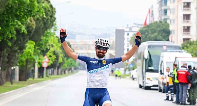 Bilecikli bisiklet sporcusu Mert Hüner Samsun'daki yarışta 3'üncü oldu