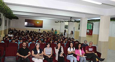 Bingöl'de ilkokul öğrencilerine 'deprem gerçeği' söyleşisi