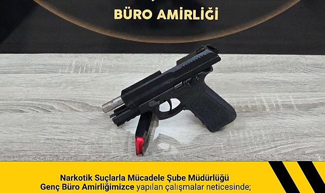 Bingöl'de ruhsatsız tabanca ve esrar ele geçirildi