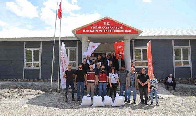 Bingöl'de üreticilere yüzde 75 hibeli 8 ton kuru fasulye tohumu dağıtıldı