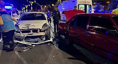 Bingöl'de zincirleme kaza: 6 yaralı