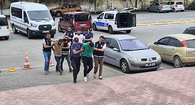 Bodrum'da polise saldıran şüpheliler serbest bırakıldı