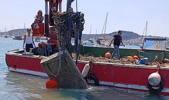 Bodrum'da tonoz temizliği sürüyor