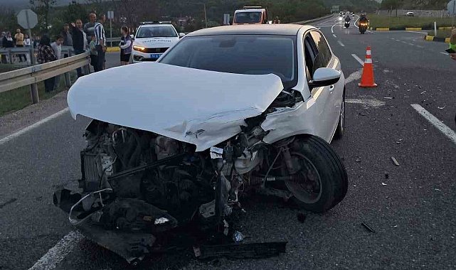 Bolu'da iki otomobil çarpıştı: 2 yaralı