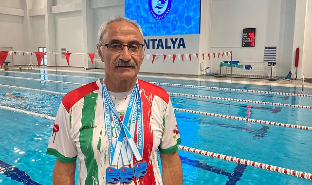 Bostanlısporlu Ateş'ten yüzmede 1'i altın, 5 madalya