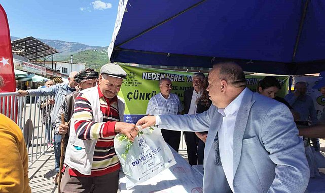 Bozdoğan'da vatandaşlara 25 bin fide dağıtıldı