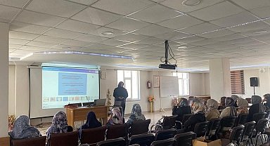 Bozkır'da Kur'an Kursu öğreticilerine seminer