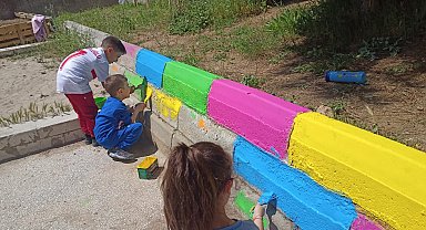 Bozüyük'te öğrenciler, doğayı korumayı öğrenirken doğayla iç içe bir sınıf deneyimi yaşadılar