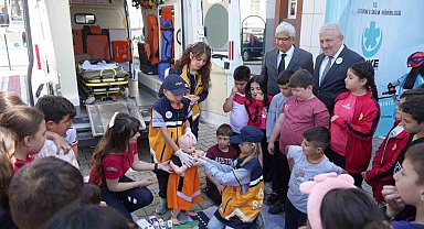 Bu ders çok farklı: Öğrenciler hem eğlendi hem sağlıklı yaşamla ilgili eğitim aldı