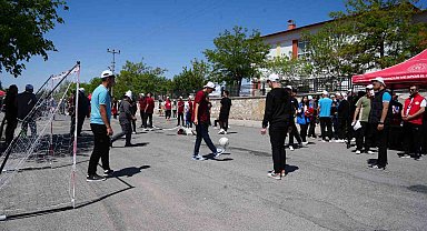 Bu sokağa giren herkes spor yapıyor