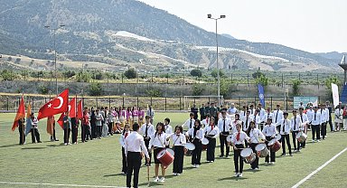 Buharkent'te 19 Mayıs etkinliklerle kutlandı