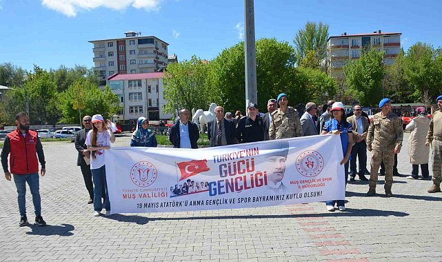 Bulanık'ta 'Gençlik yürüyüşü' yapıldı