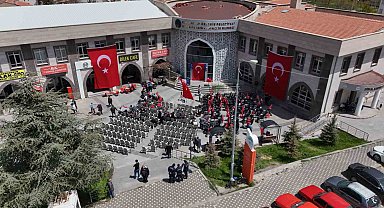 Bünyan'da engeller el ele aşılıyor