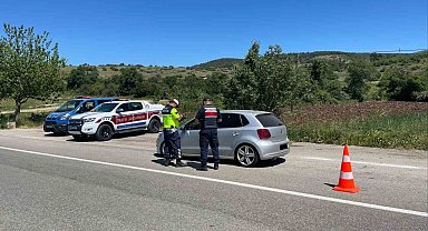 Burdur'da 275 araca ceza uygulandı, 44 araç trafikten men edildi