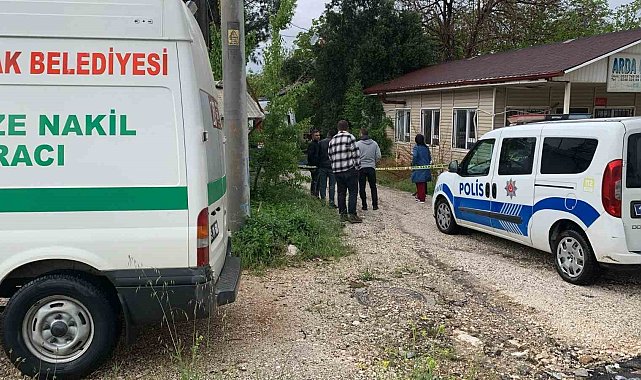 Burdur'da alzaymır hastası yaşlı kadın yol kenarında ölü bulundu