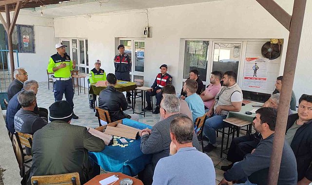 Burdur'da jandarmadan yetişkinlere trafik eğitimi: 2 bin 847 kişiye ulaşıldı