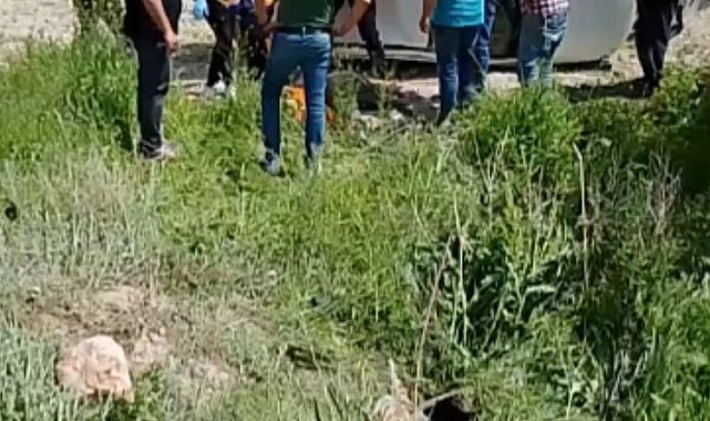 Burdur'da şarampole devrilen otomobilin sürücüsü ağır yaralandı