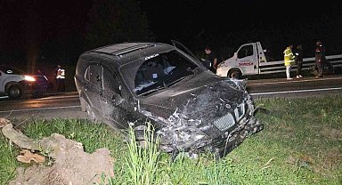 Bursa'da feci kaza... Otomobil ile cip çarpıştı: 3 ölü, 1 yaralı