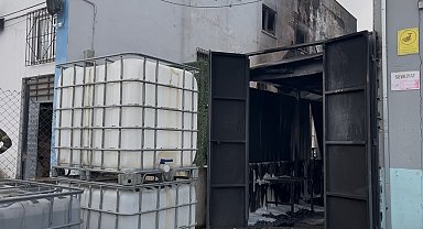 Bursa'da iki fabrikayı etkileyen yangın tamamen söndürüldü