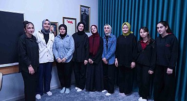 Bursa'da İmam Hatip öğrencilerinden dijital çağa ayak uyduran proje