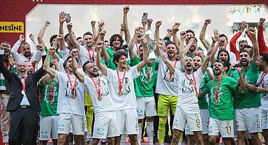 Bursaspor'da 8 futbolcunun sözleşmesi sona eriyor
