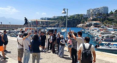 Büyükşehir Belediyesi Ankaralı gençleri ağırladı