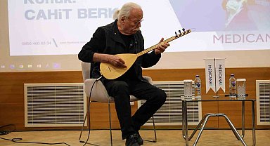 Cahit Berkay'dan nostalji , müzik ve ilham dolu bir buluşma