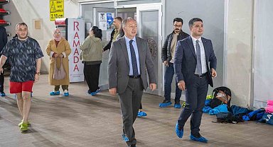 Çakmur'dan genç kulaçlara en tatlı moral