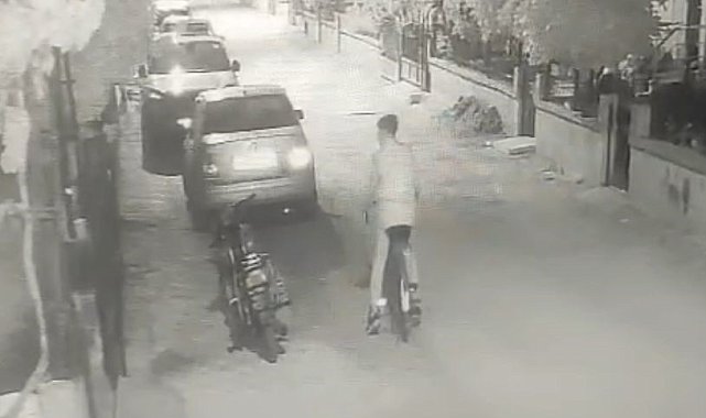 Çaldığı bisikleti beğenmeyince bırakıp motosikleti götürdü