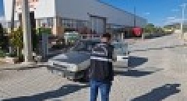 Çaldıkları araçla drift atarken yakalanan 4 şahıs tutuklandı