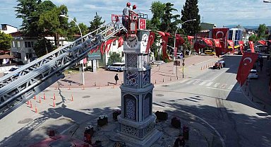 Can ve Canan leylek yuvalarına geldi