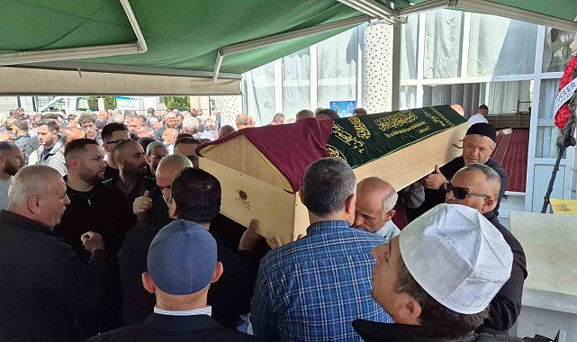 Çanakkale kazasında ölen 2 kadın Tekirdağ'da toprağa verildi