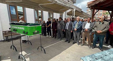 Çanakkale'de boşanma aşamasındaki eşi tarafından öldürülen kadın, son yolculuğuna uğurlandı