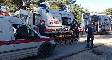 Çanakkale'de trafik kazası: 2 yaralı