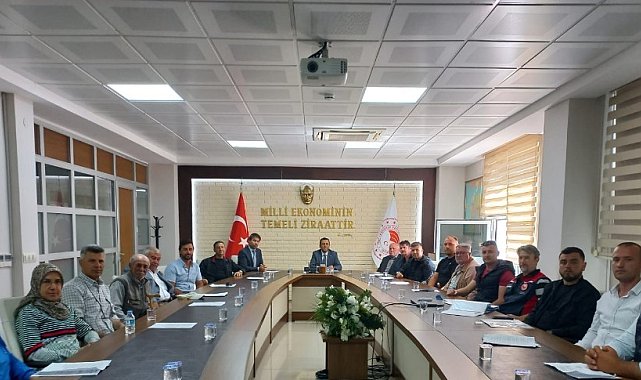 Çanakkale'de üreticilere tam hibeli hayvansal gübre deposu