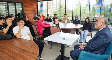 Canik'te "Kütüphanede Kuşak Buluşmaları"