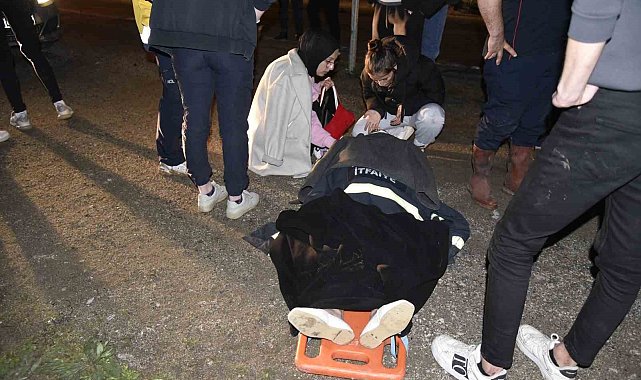 Çarpıştıktan sonra savrulan 2 araç yayaların arasında daldı: 11 yaralı