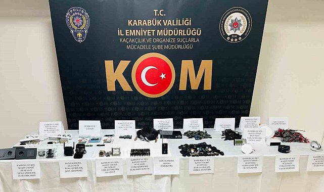 Casus kamera ile Karabük'ten Türkiye'yi izleyip, 55 bin görüntü toplamış