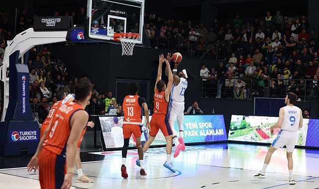 Çayırova Belediyesi yarı finale yükseldi