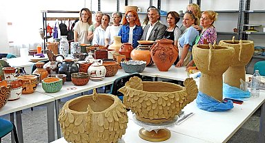 Çeşme Halk Eğitim Merkezi'nde seramiğe sanatsal dokunuş
