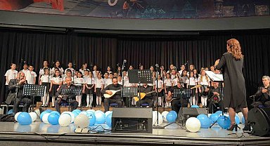 Çocuk korosundan muhteşem konser