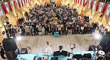 Çorum'da Aşık Mahzuni Şerif türkülerle anıldı