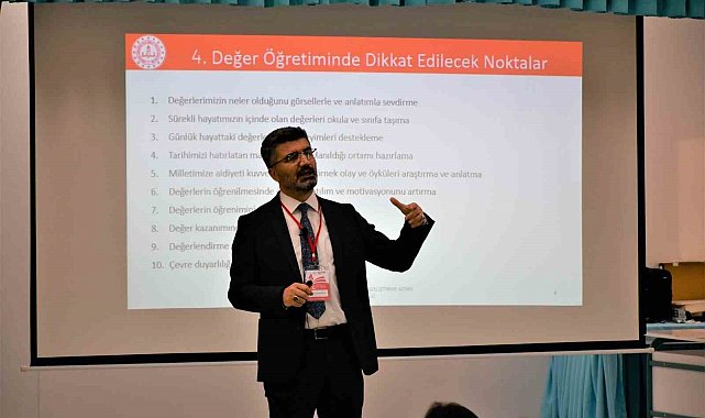 Çorum'da Türkiye yüzyılı maarif modeli tanıtıldı