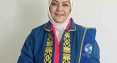 Cübbe giyen Milletvekili Ün 'Bilim Doktoru' unvanına sahip oldu