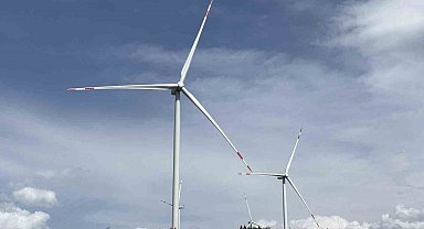 Cumhurbaşkanı Erdoğan startı verdi, Sakarya'daki rüzgar türbinleri dönmeye başladı