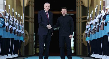 Cumhurbaşkanı Erdoğan, Ukrayna Devlet Başkanı Zelenskiy ile görüştü